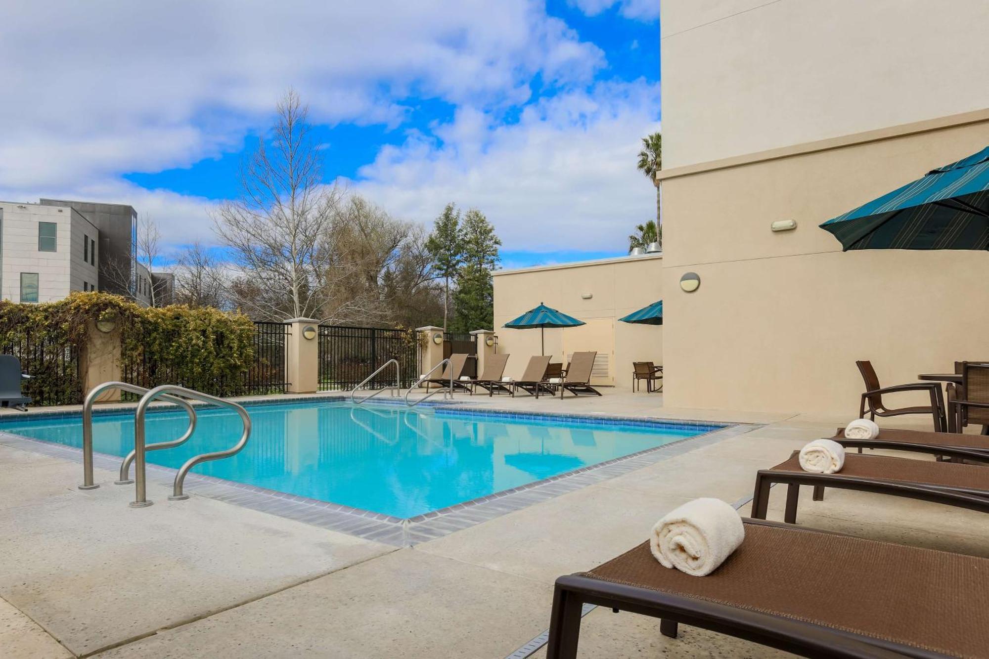 Hyatt Place Uc Davis Esterno foto
